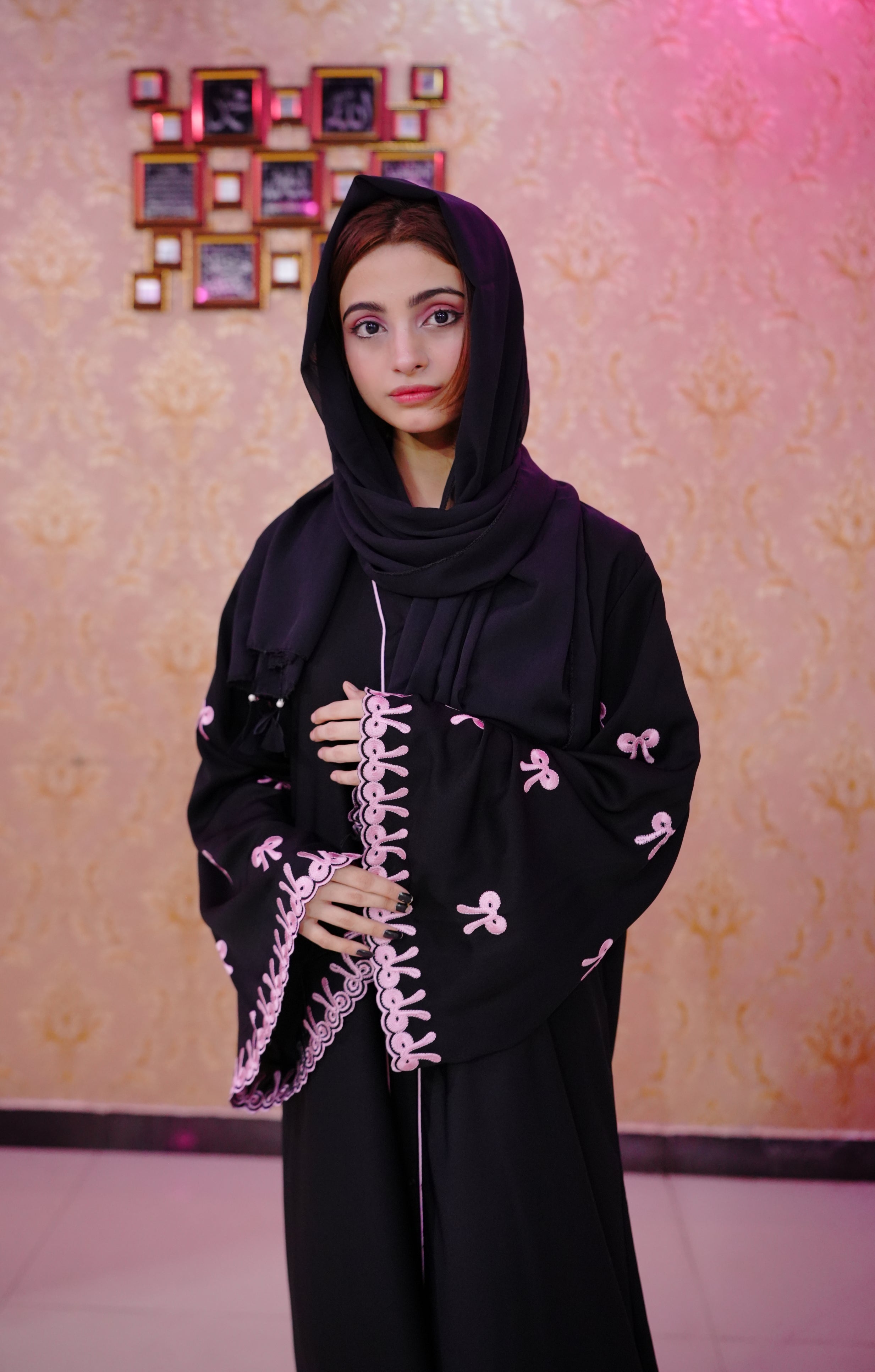 Bow Sleeves Premium Nida Front pipine